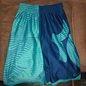 Kevin Durant (kd) blue men’s basketball shorts